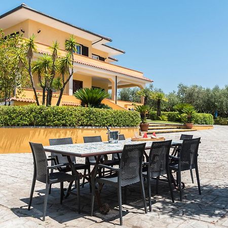 Villa Tina Santa Maria di Castellabate Luaran gambar