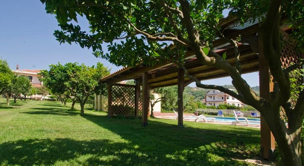 Villa Tina Santa Maria di Castellabate Luaran gambar