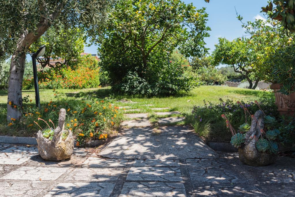 Villa Tina Santa Maria di Castellabate Luaran gambar