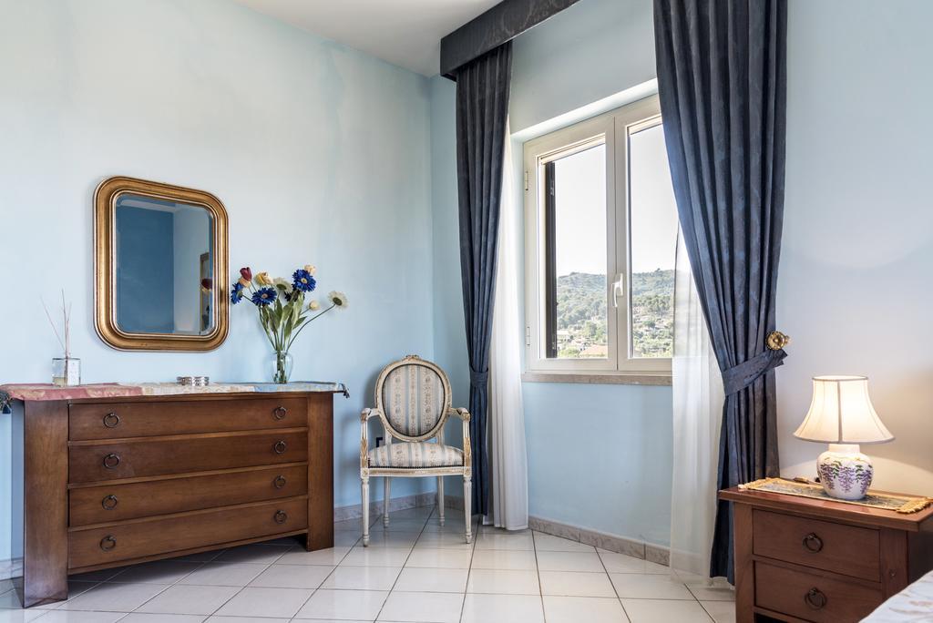 Villa Tina Santa Maria di Castellabate Luaran gambar