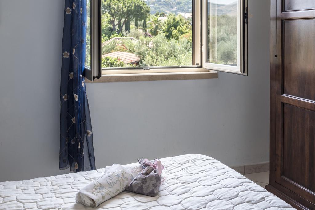 Villa Tina Santa Maria di Castellabate Luaran gambar