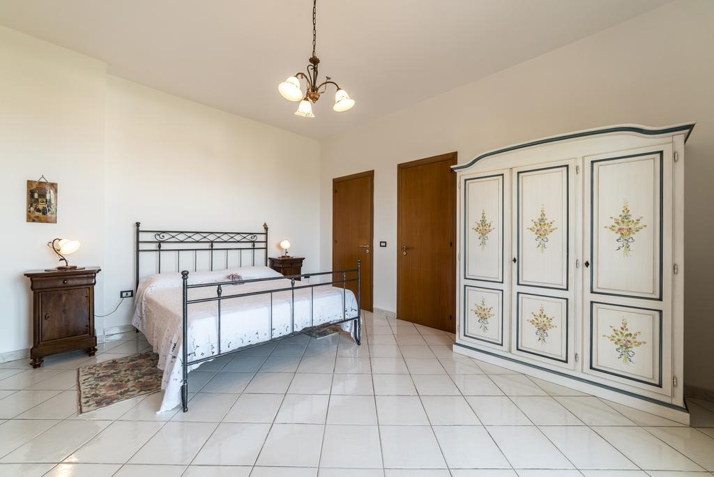 Villa Tina Santa Maria di Castellabate Luaran gambar