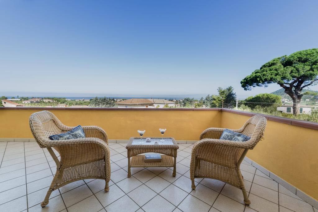 Villa Tina Santa Maria di Castellabate Luaran gambar