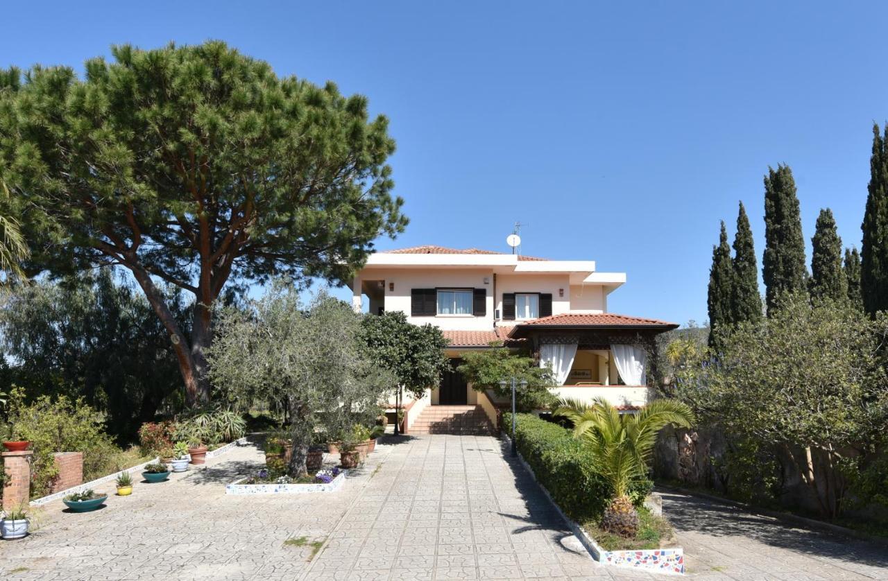 Villa Tina Santa Maria di Castellabate Luaran gambar