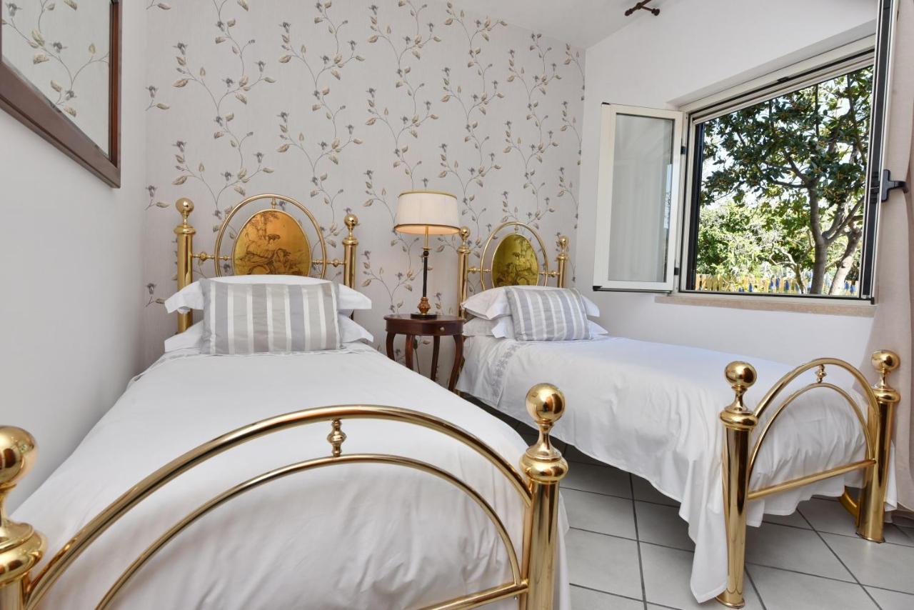 Villa Tina Santa Maria di Castellabate Luaran gambar