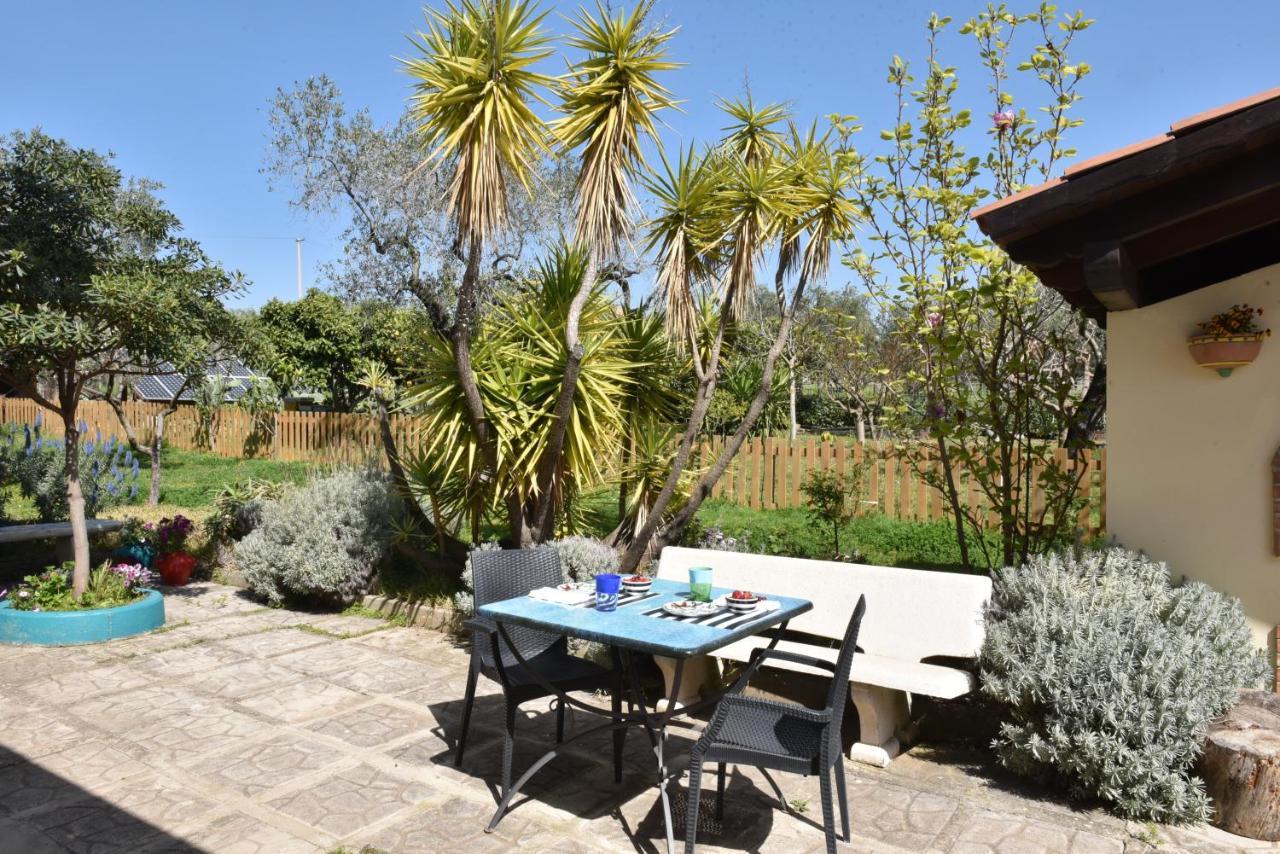 Villa Tina Santa Maria di Castellabate Luaran gambar