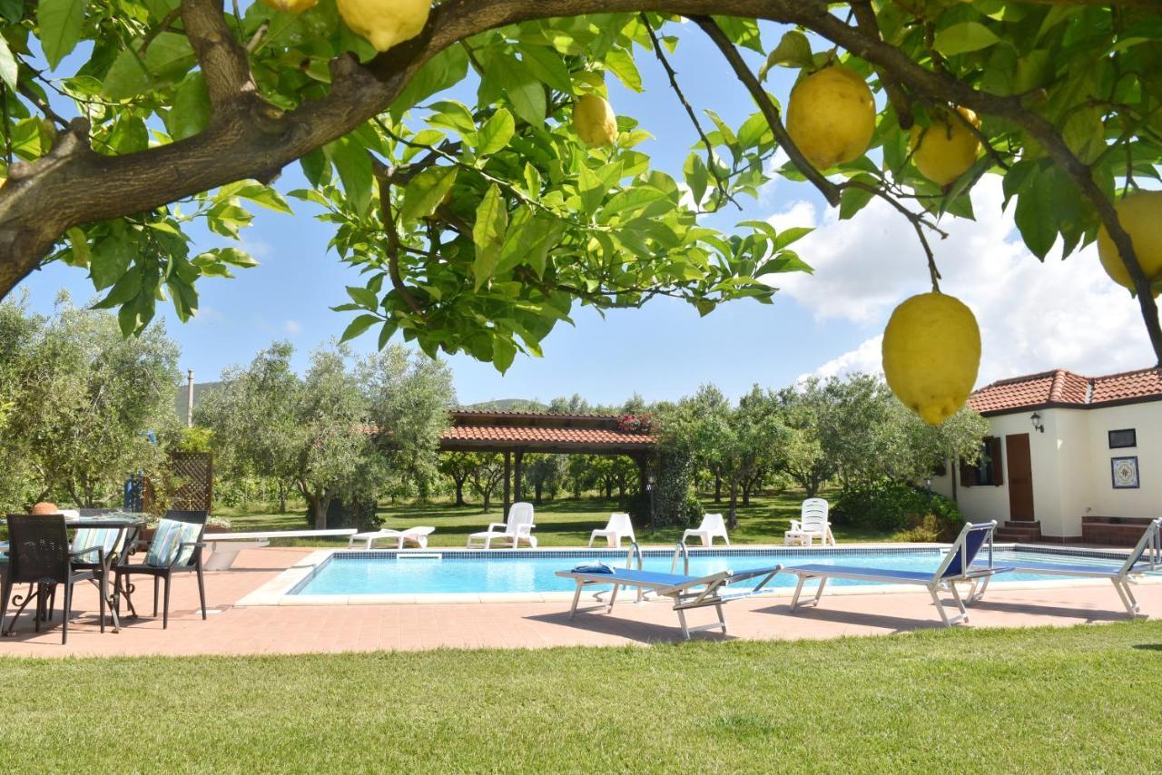 Villa Tina Santa Maria di Castellabate Luaran gambar